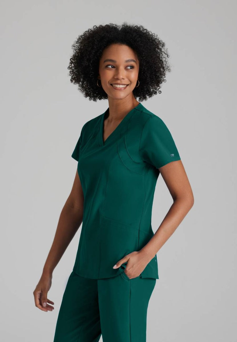 Barco One 4 Pocket V-Neck Perforated Panel Scrub Top | Hunter Green