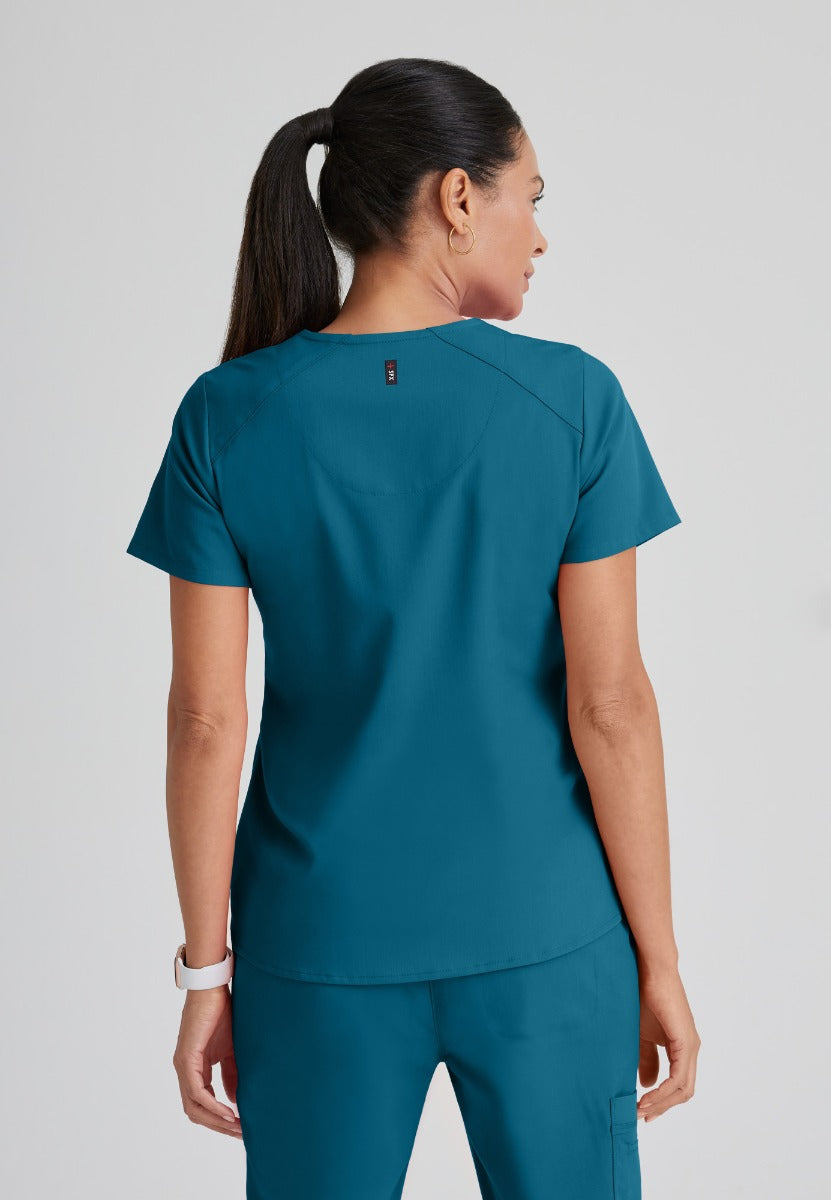 Greys Anatomy Emma 4 pocket, V-neck scrub top with angled seams | Bahama